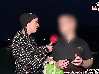 Deutsches Straßencasting - Fremde Männer nach sex gefragt